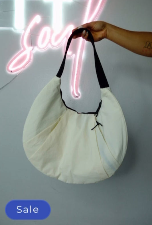 1 LEFT! NYLON SHOULDER BAG