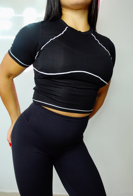 1 SMALL! BLK-Stitches Crop Top